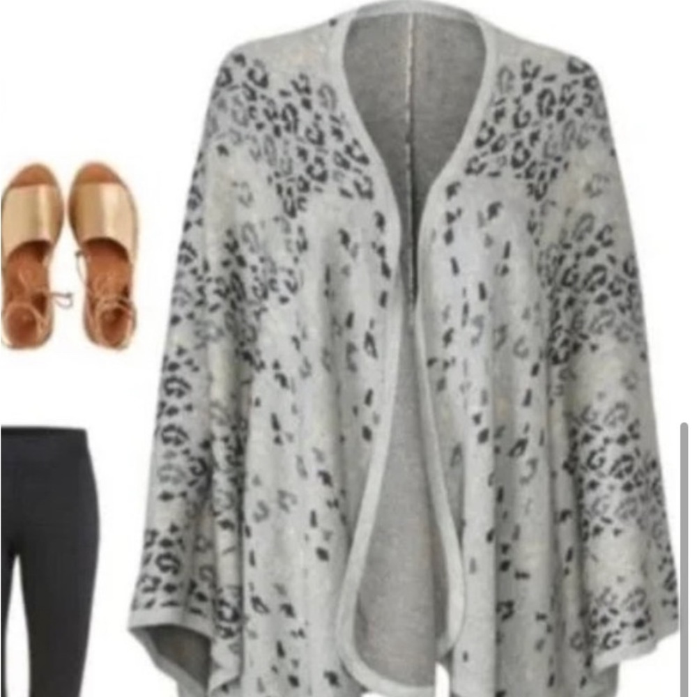 Like New Cabi Wrap